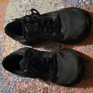 Women's Brooks adrenaline 21